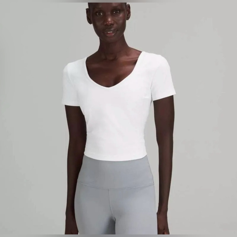 Lululemon Align T-Shirt in white size 6